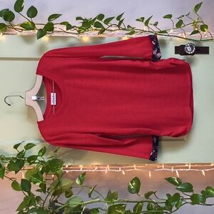 Women's Elle Red Tunic Floral Cuff Lightweight Sweater M